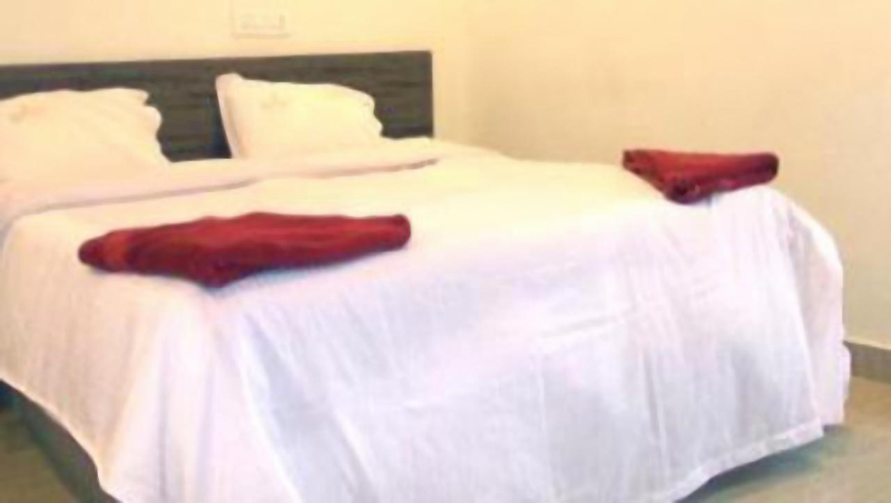 Sai Krishna Residency Hotel Kolhapur Exterior foto